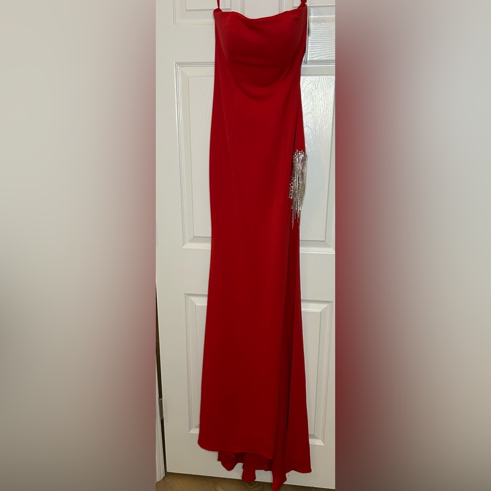 NWT JOVANI Strapless RED GOWN WITH EMBELLISHED FRINGE SLIT DRESS  2, 4 - Picture 3 of 8